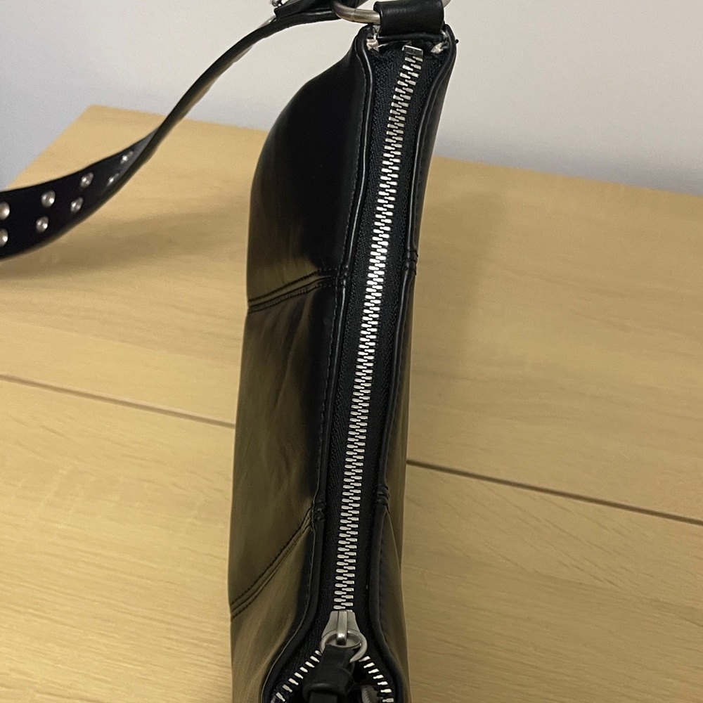 Lucky Brand Black Leather Shoulder Bag - Picture 10 of 10
